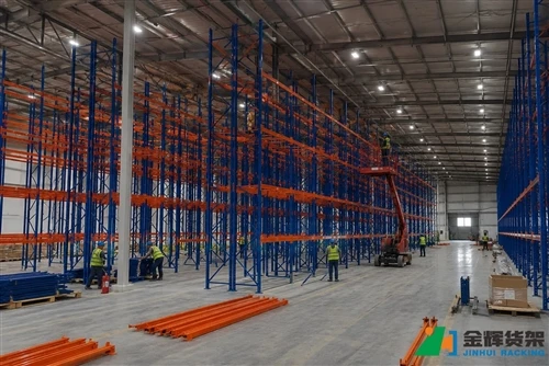 Canllaw Gosod Rack Pallet Dyletswydd Trwm: Arferion Gorau ar gyfer Gosod Warws yn Ddiogel